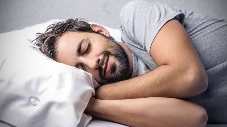 Nhịn &ldquo;y&ecirc;u" 7 ng&agrave;y sẽ tăng cường bản lĩnh đ&agrave;n &ocirc;ng? B&aacute;c sĩ n&oacute;i thẳng: Tốt hơn hết n&ecirc;n l&agrave;m 3 điều n&agrave;y - Ảnh 1.