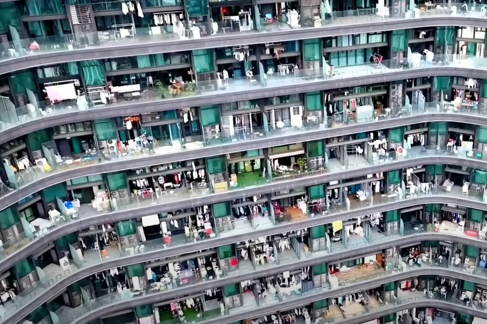 Nể ph&aacute;p sư Trung Hoa: 1 to&agrave; nh&agrave; 3 vạn người sinh sống- Ảnh 3.