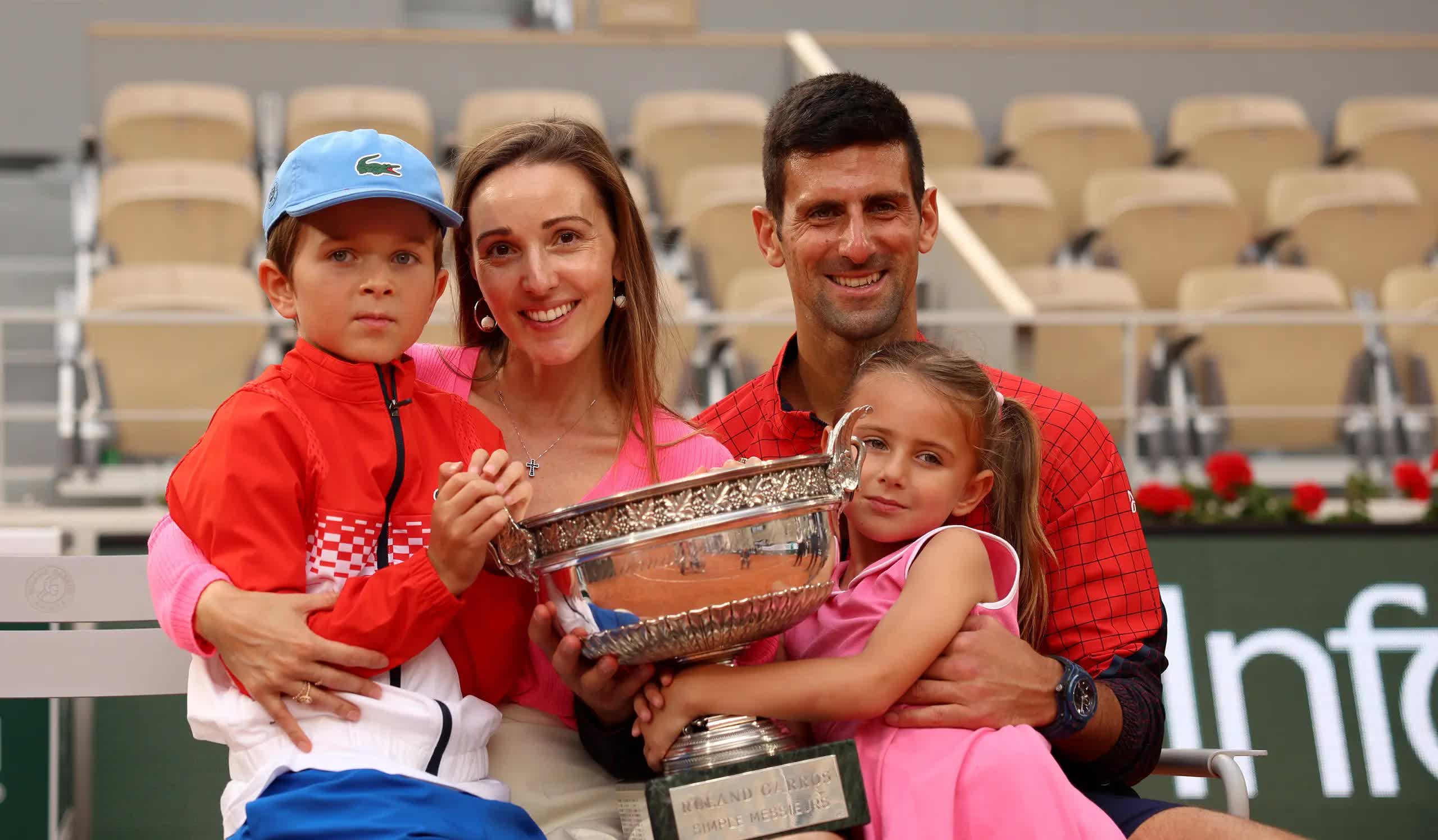 Messi và Djokovic ở tuổi 39: Khi hai "ông chú" bắt cả thế giới và đám trẻ phải ngước nhìn - Ảnh 5.
