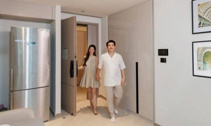 Mỹ nh&acirc;n Việt cưới thiếu gia tập đo&agrave;n nhựa T&acirc;n Hiệp Hưng: Đ&atilde;i 500 kh&aacute;ch ở resort 5 sao, ở nh&agrave; nằm ngay trung t&acirc;m Quận 1- Ảnh 9.