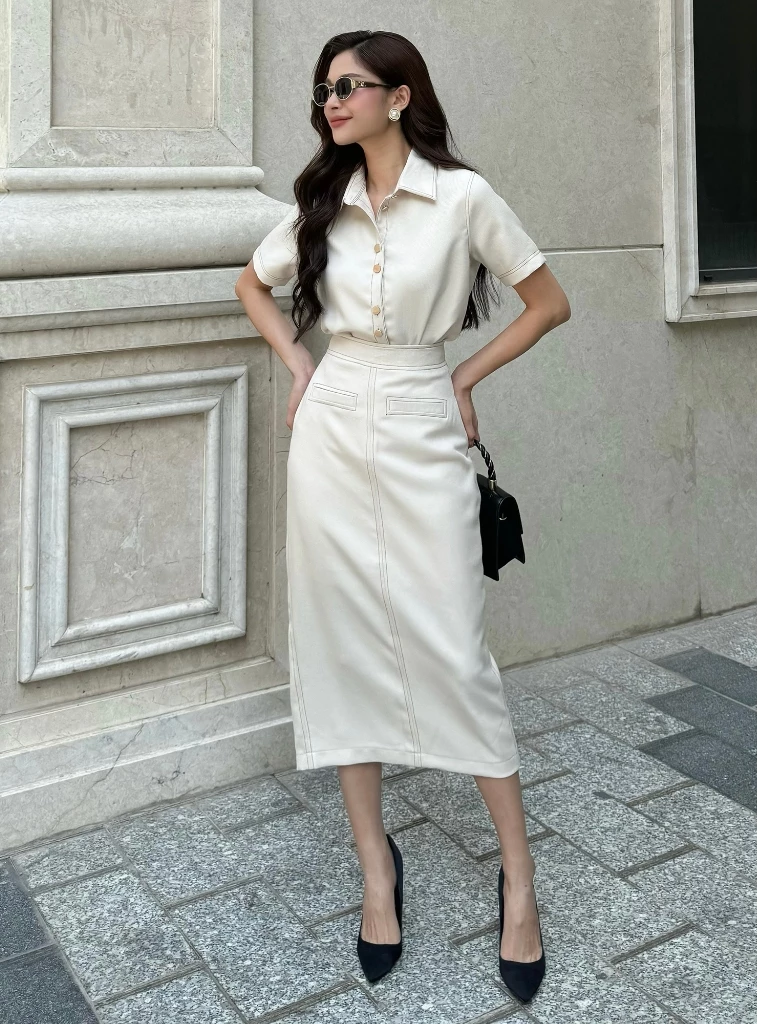 C&oacute; 1 kiểu sơ mi c&agrave;ng mặc c&agrave;ng trẻ: Hội s&agrave;nh điệu diện suốt m&ugrave;a h&egrave; kh&ocirc;ng ch&aacute;n - Ảnh 9.