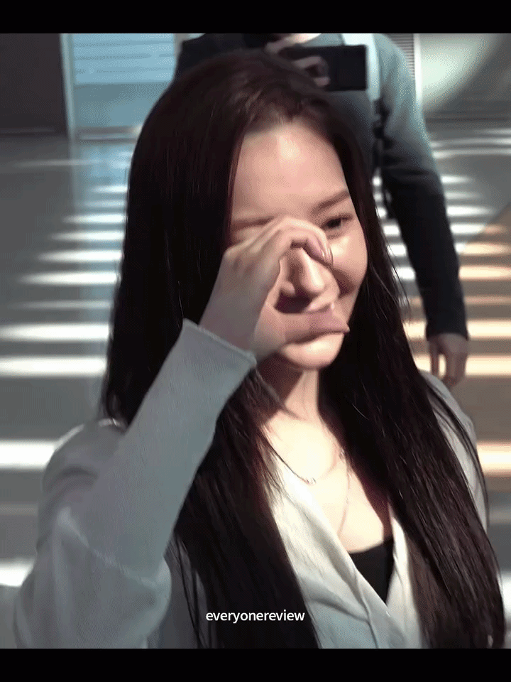 Park Min Young đ&atilde; l&agrave;m g&igrave; với gương mặt của m&igrave;nh vậy?- Ảnh 5.