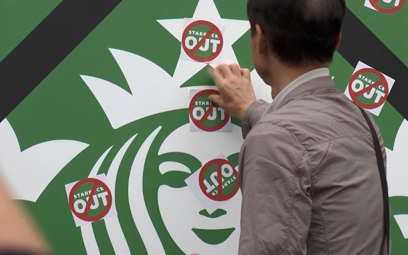 Động th&aacute;i mới của Starbucks sau l&agrave;n s&oacute;ng tẩy chay tại H&agrave;n Quốc- Ảnh 1.