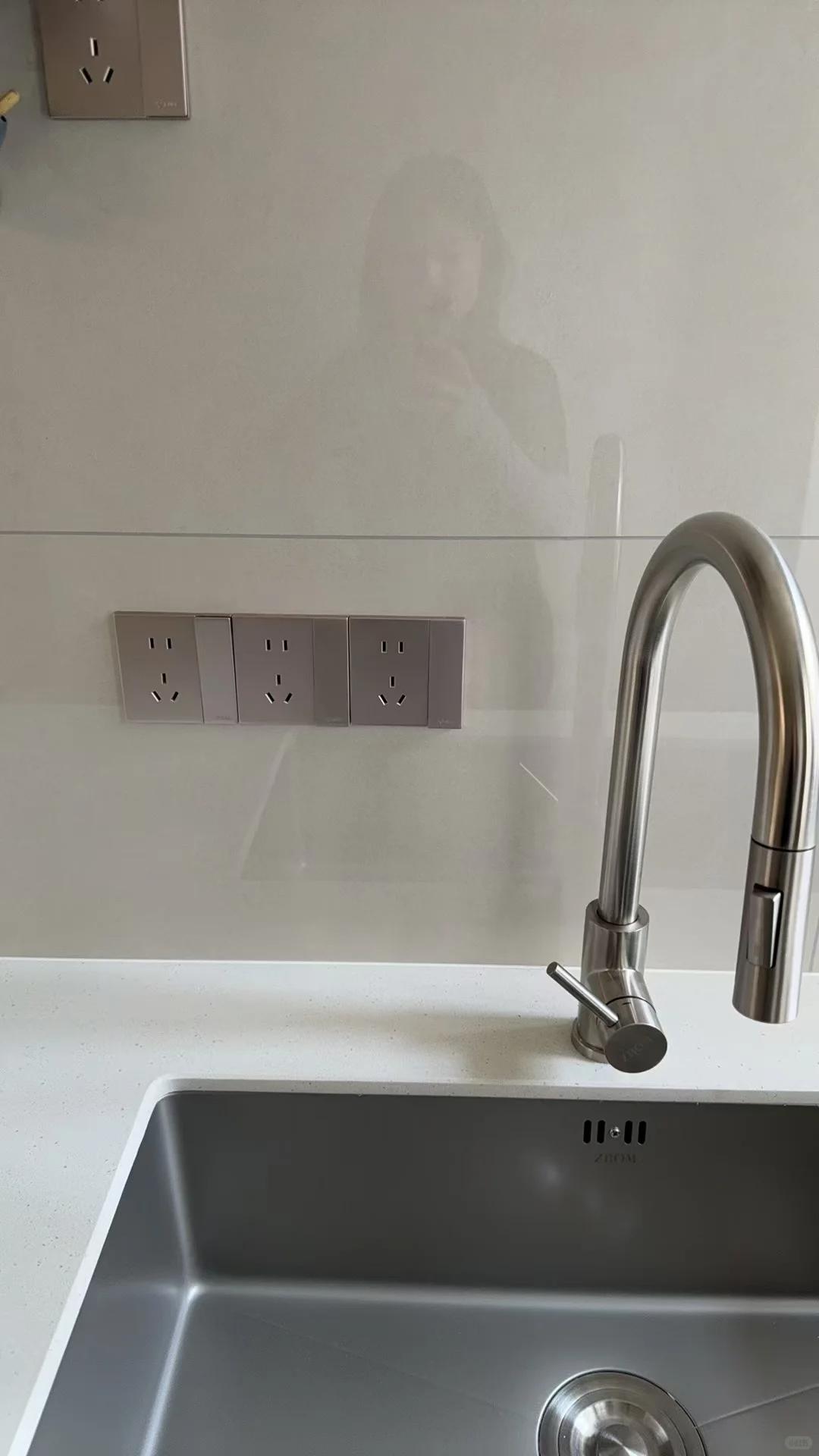 Đừng vội mua đồ cho nh&agrave; bếp: Ghi nhớ "3 kh&ocirc;ng đặt, 3 kh&ocirc;ng mua, 3 m&oacute;n n&ecirc;n đầu tư" để tr&aacute;nh tốn tiền sửa sau n&agrave;y - Ảnh 2.