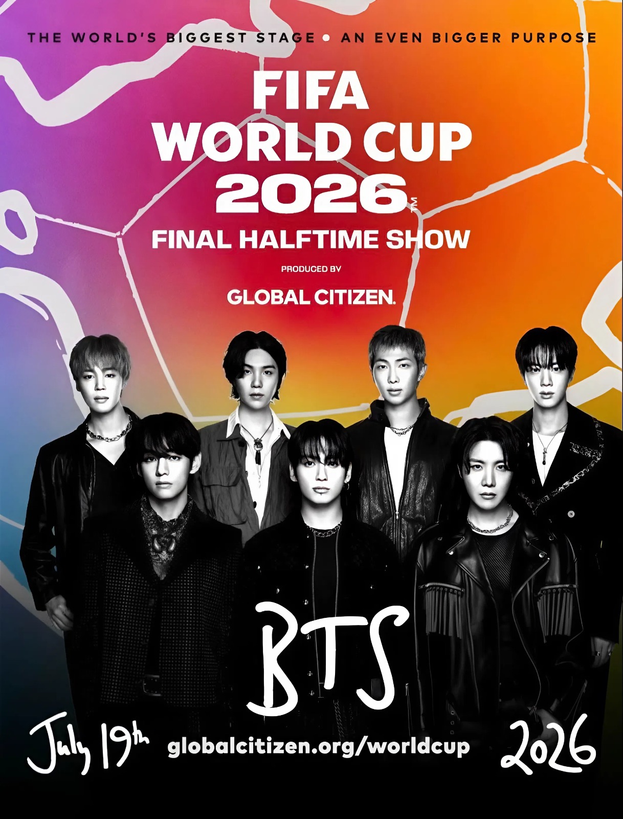 Nam ca sĩ 25 tuổi một m&igrave;nh chinh phục World Cup, 29 tuổi trở lại l&agrave;m n&ecirc;n lịch sử, được FIFA đặt "ngang h&agrave;ng" Justin Bieber   - Ảnh 2.