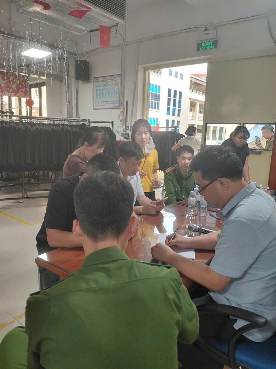 C&ocirc;ng an y&ecirc;u cầu người d&acirc;n ch&uacute; &yacute; th&ocirc;ng b&aacute;o mới li&ecirc;n quan đến t&agrave;i khoản định danh điện tử mức 2- Ảnh 3.