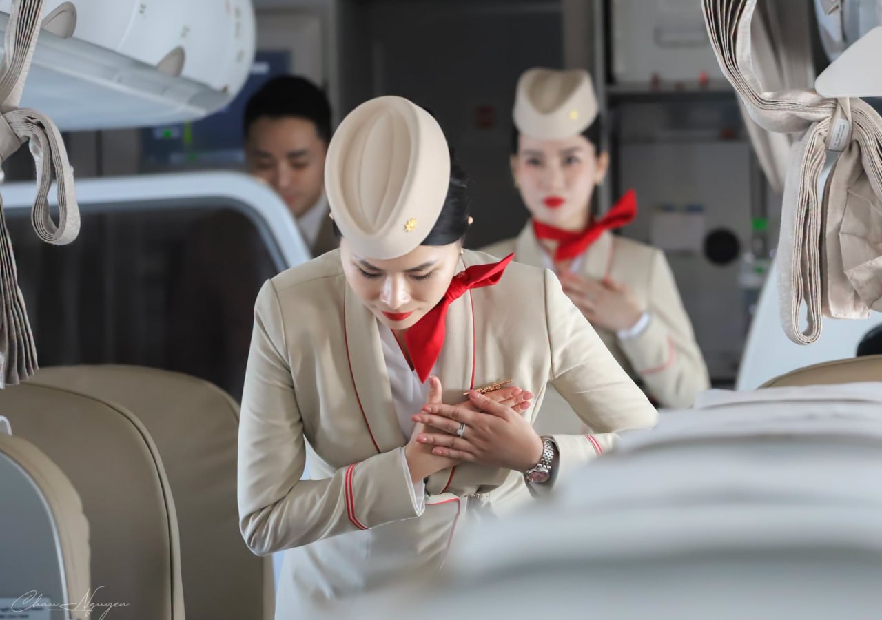 Sun PhuQuoc Airways xin lỗi kh&aacute;ch sau loạt chuyến bay đổi giờ  - Ảnh 1.