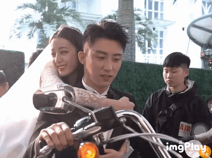 Sự thật bất ngờ đằng sau clip Ho&agrave;ng Cảnh Du đưa g&aacute;i lạ sang tận Ph&uacute; Quốc hẹn h&ograve;, "cắm sừng" Địch Lệ Nhiệt Ba- Ảnh 4.