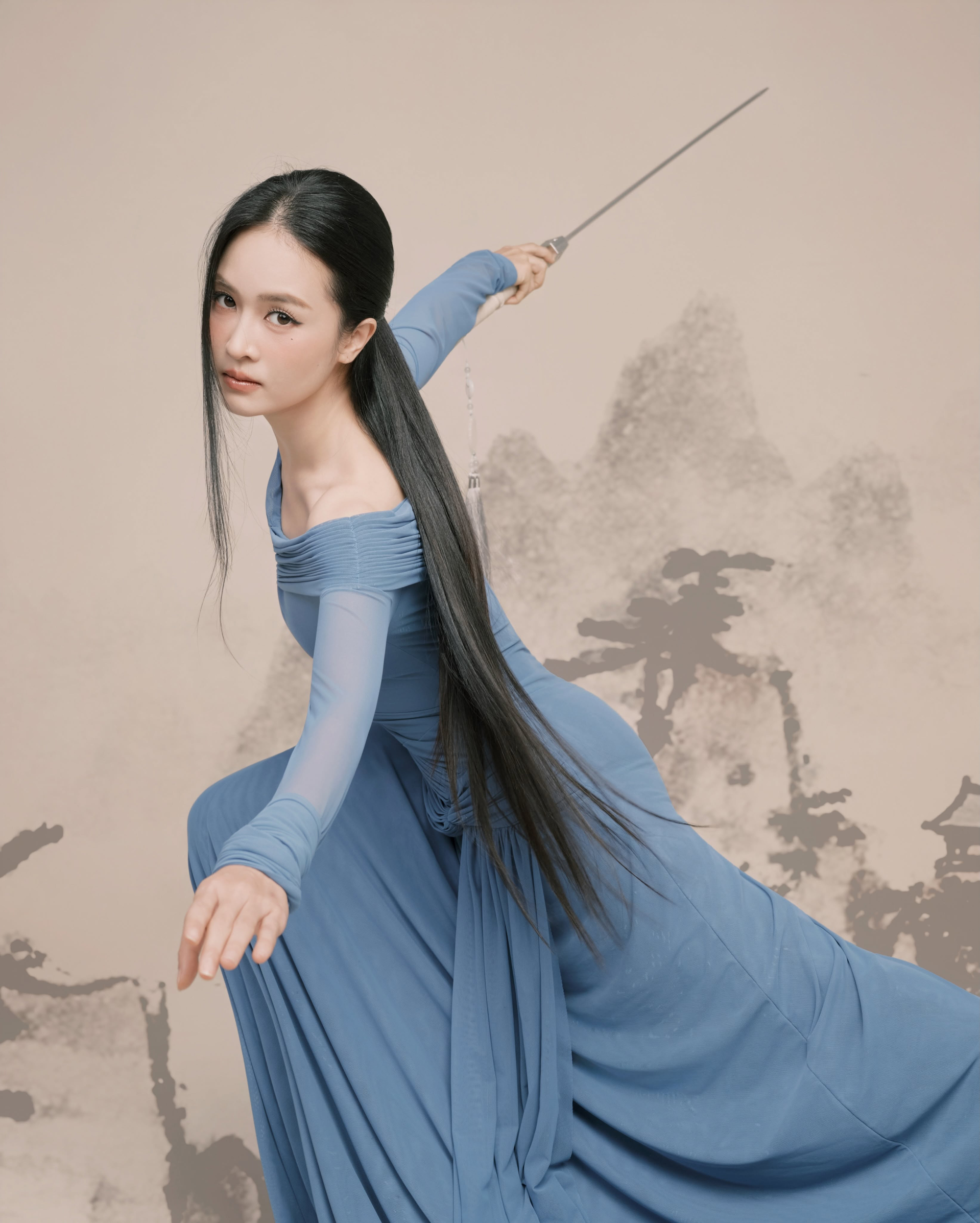 Kh&ocirc;ng ai nhận ra &ldquo;con g&aacute;i Trương Ngọc &Aacute;nh&rdquo;: Visual hao hao Đ&ocirc;ng Nhi v&agrave; Lan Ngọc, 10 điểm từ mặt đến d&aacute;ng- Ảnh 3.