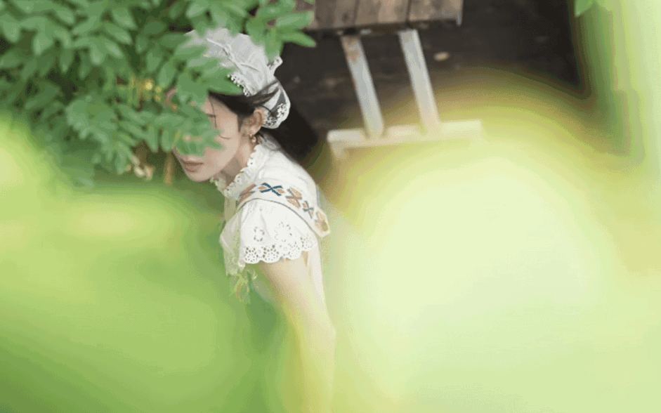MXH ph&aacute;t sốt v&igrave; b&uacute;p b&ecirc; ma đẹp nhất thế giới: Đ&ocirc;i mắt &aacute;c quỷ - gương mặt ti&ecirc;n nữ, tổ hợp visual tuyệt đỉnh- Ảnh 4.