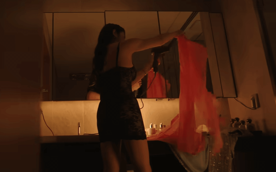 Nữ ho&agrave;ng phim 18+ lại đ&oacute;ng phim mới nữa rồi: Mặt đẹp d&aacute;ng đỉnh thật sự, kh&ocirc;ng thể rời mắt khỏi m&agrave;n h&igrave;nh- Ảnh 4.