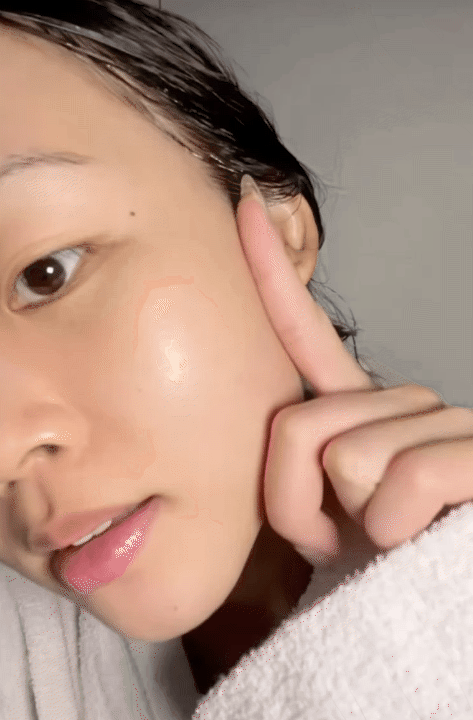 Ở Việt Nam c&oacute; một loại c&acirc;y, vừa gi&uacute;p t&oacute;c &oacute;ng mượt, vừa  k&iacute;ch th&iacute;ch tăng collagen cho da, đến phụ nữ H&agrave;n cũng tận dụng l&agrave;m đẹp mỗi tuần- Ảnh 13.