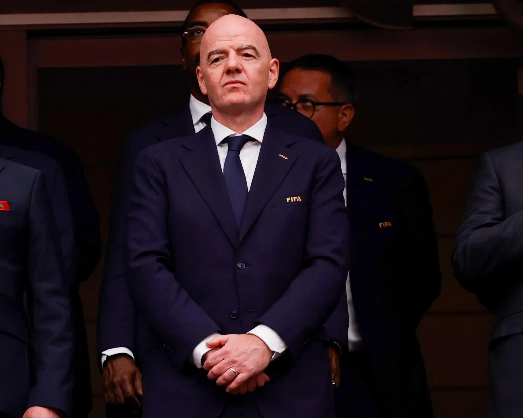 World Cup bị tẩy chay, ghế chủ tịch FIFA của Infantino lung lay dữ dội: 5 ứng vi&ecirc;n thay thế đ&atilde; lộ diện- Ảnh 1.