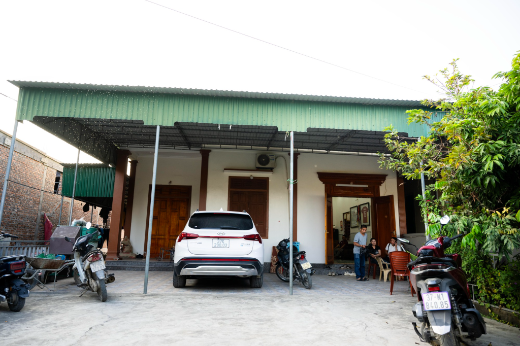 Căn nh&agrave; ở qu&ecirc; của Đ&igrave;nh Bắc - Ảnh 9.