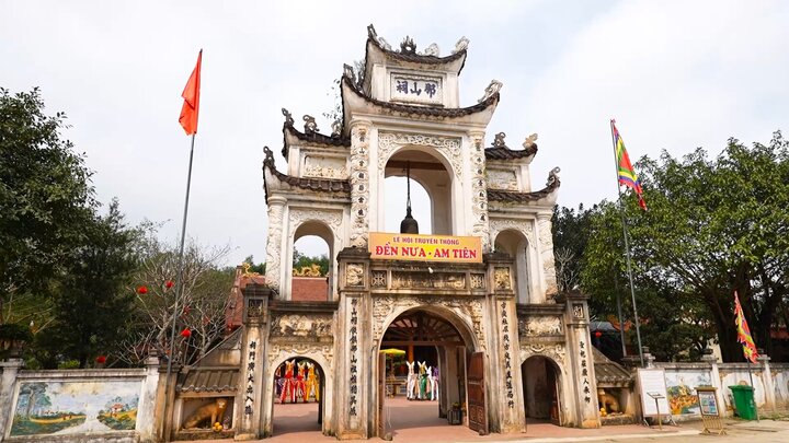 Ph&aacute;t hiện khối ch&acirc;n đế tượng Phật c&oacute; thể l&agrave; cao nhất thế giới đang th&agrave;nh h&igrave;nh ở một ngọn n&uacute;i của Thanh H&oacute;a: Tr&ecirc;n độ cao 585m - Ảnh 6.