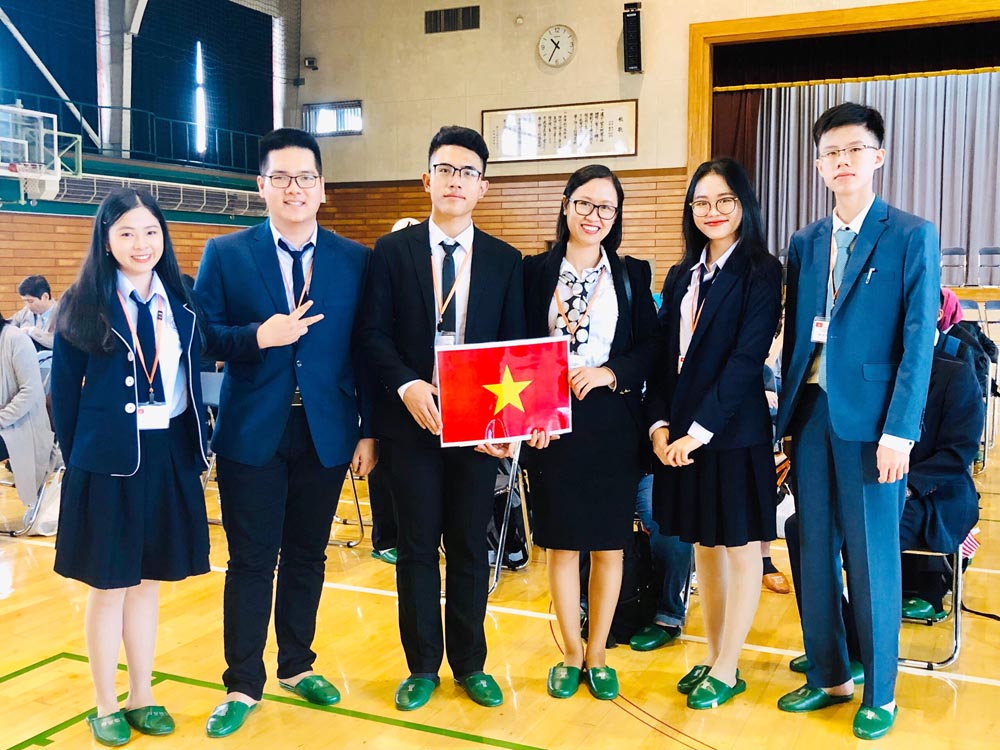 Tin vui: Từ h&ocirc;m nay 1/8, tỉnh n&agrave;y quyết định tặng tới hơn 1 tỷ đồng cho học sinh đạt giải quốc tế - Ảnh 3.