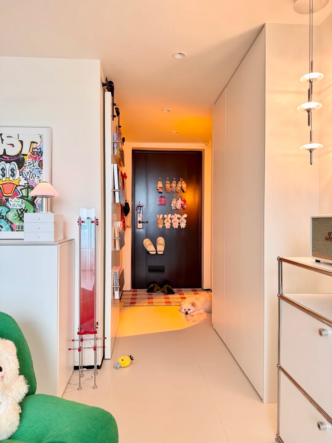 30 tuổi, mua được nh&agrave; 30m2 v&agrave; ở với 2 con m&egrave;o: "Thế l&agrave; đủ sống cả đời" - Ảnh 6.