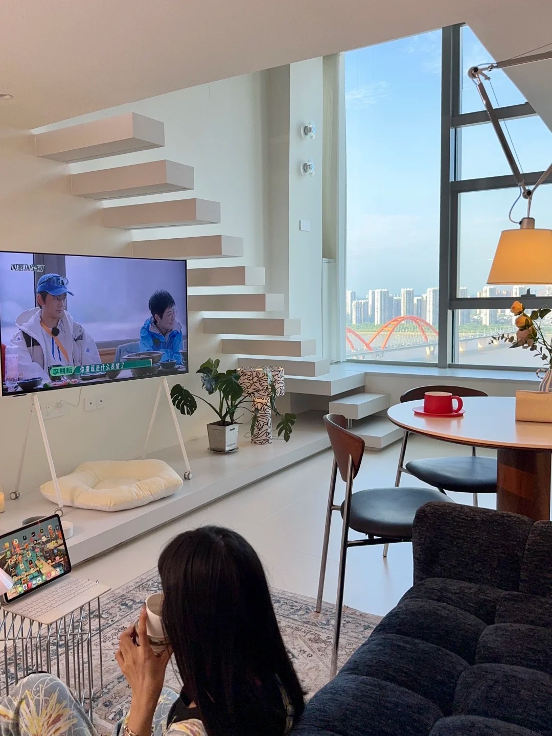 30 tuổi, mua được nh&agrave; 30m2 v&agrave; ở với 2 con m&egrave;o: "Thế l&agrave; đủ sống cả đời" - Ảnh 4.