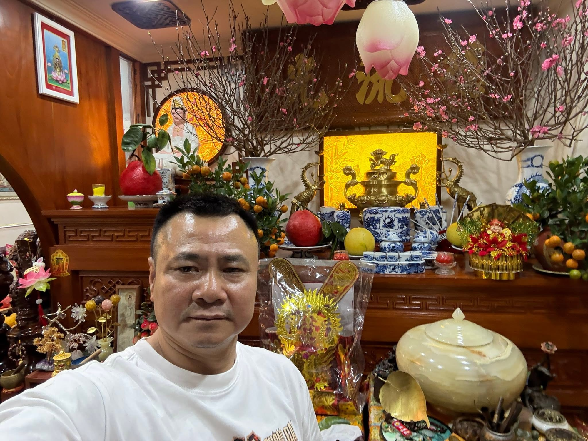 Căn nh&agrave; ở qu&ecirc; của Gi&aacute;m đốc Nh&agrave; h&aacute;t Ch&egrave;o Qu&acirc;n đội - Ảnh 8.