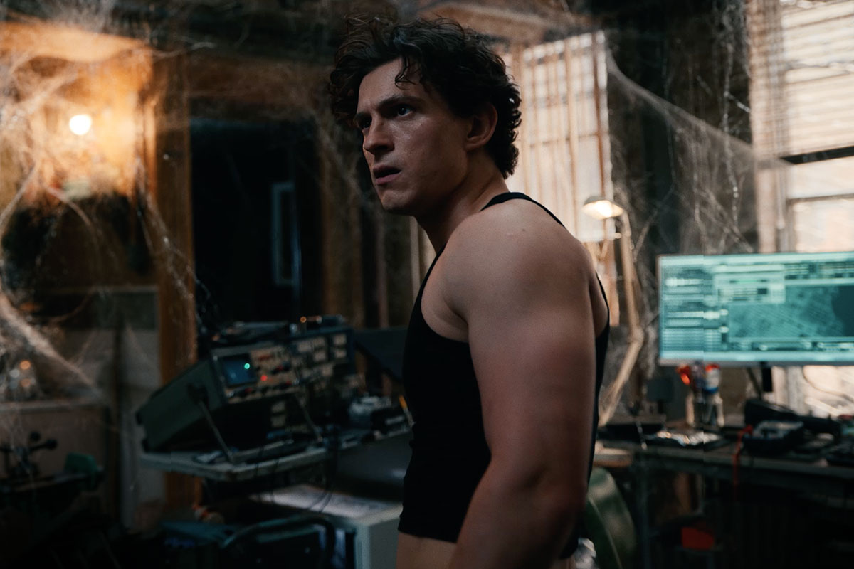 Body của "Người Nhện" Tom Holland đang trở th&agrave;nh t&acirc;m điểm ch&uacute; &yacute; - Ảnh 5.