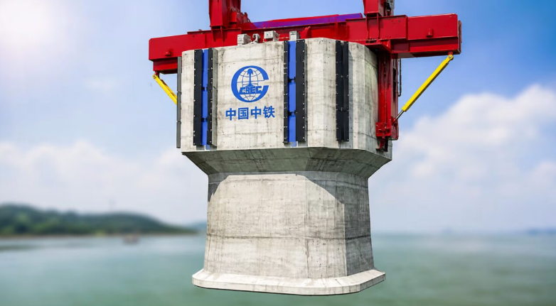 Ph&aacute;t hiện Trung Quốc n&acirc;ng l&ecirc;n khối b&ecirc; t&ocirc;ng cốt th&eacute;p nặng 1.540 tấn bằng thiết bị đặc biệt, một si&ecirc;u c&ocirc;ng tr&igrave;nh đường thủy sắp lộ diện - Ảnh 1.