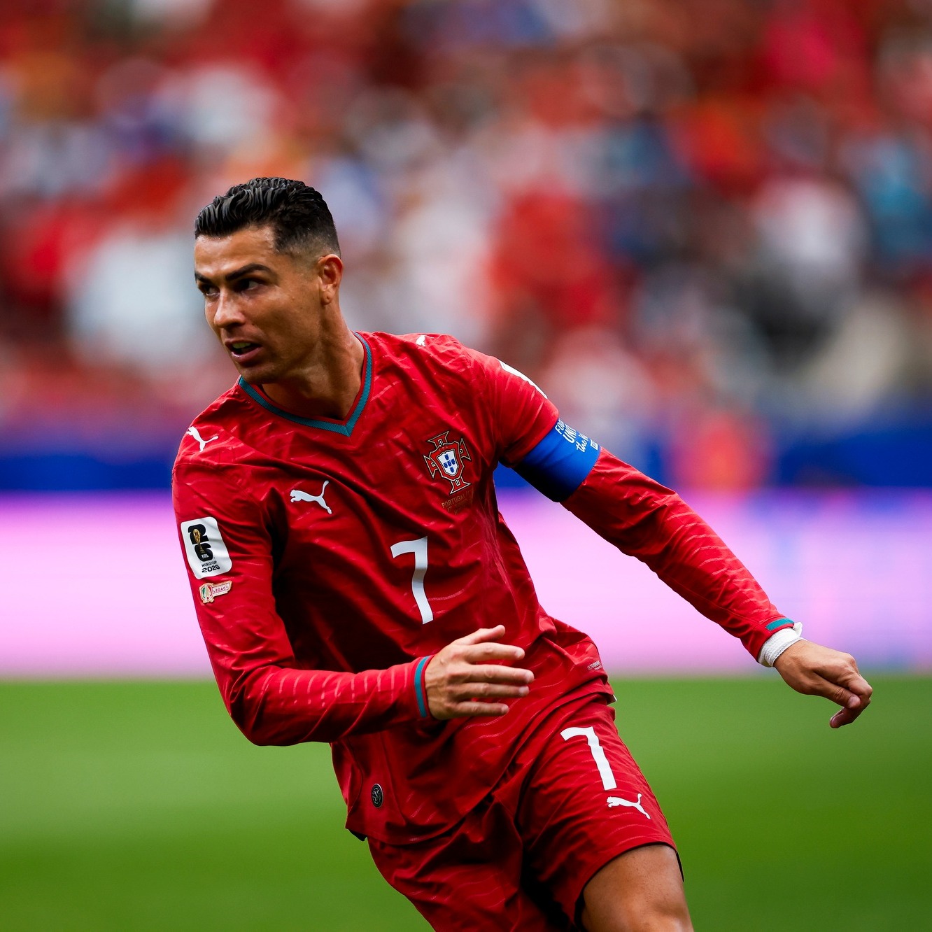 Từng h&uacute;t h&agrave;ng triệu người theo d&otilde;i, v&igrave; sao t&agrave;i khoản mang t&ecirc;n Cristiano Ronaldo tr&ecirc;n TikTok bị cấm?- Ảnh 3.