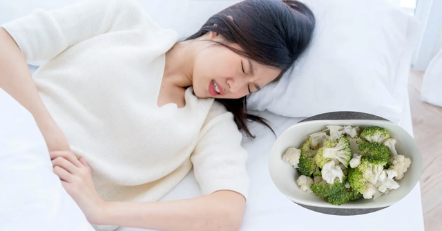 Ăn ki&ecirc;ng giảm c&acirc;n chỉ với ức g&agrave; v&agrave; b&ocirc;ng cải xanh, c&ocirc; g&aacute;i 25 tuổi bị hoại tử tụy sau 6 th&aacute;ng- Ảnh 1.