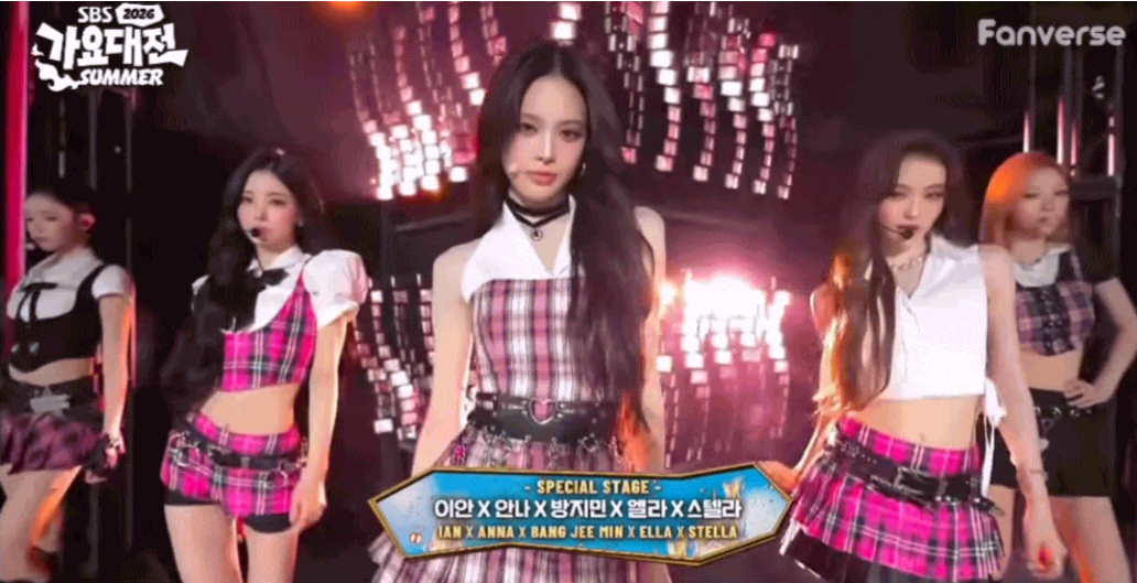 "Tổ hợp kỳ quan nhan sắc" mới của showbiz: Mỹ nh&acirc;n đẹp nhất thế giới "chặt đẹp" mọi khung h&igrave;nh!- Ảnh 1.