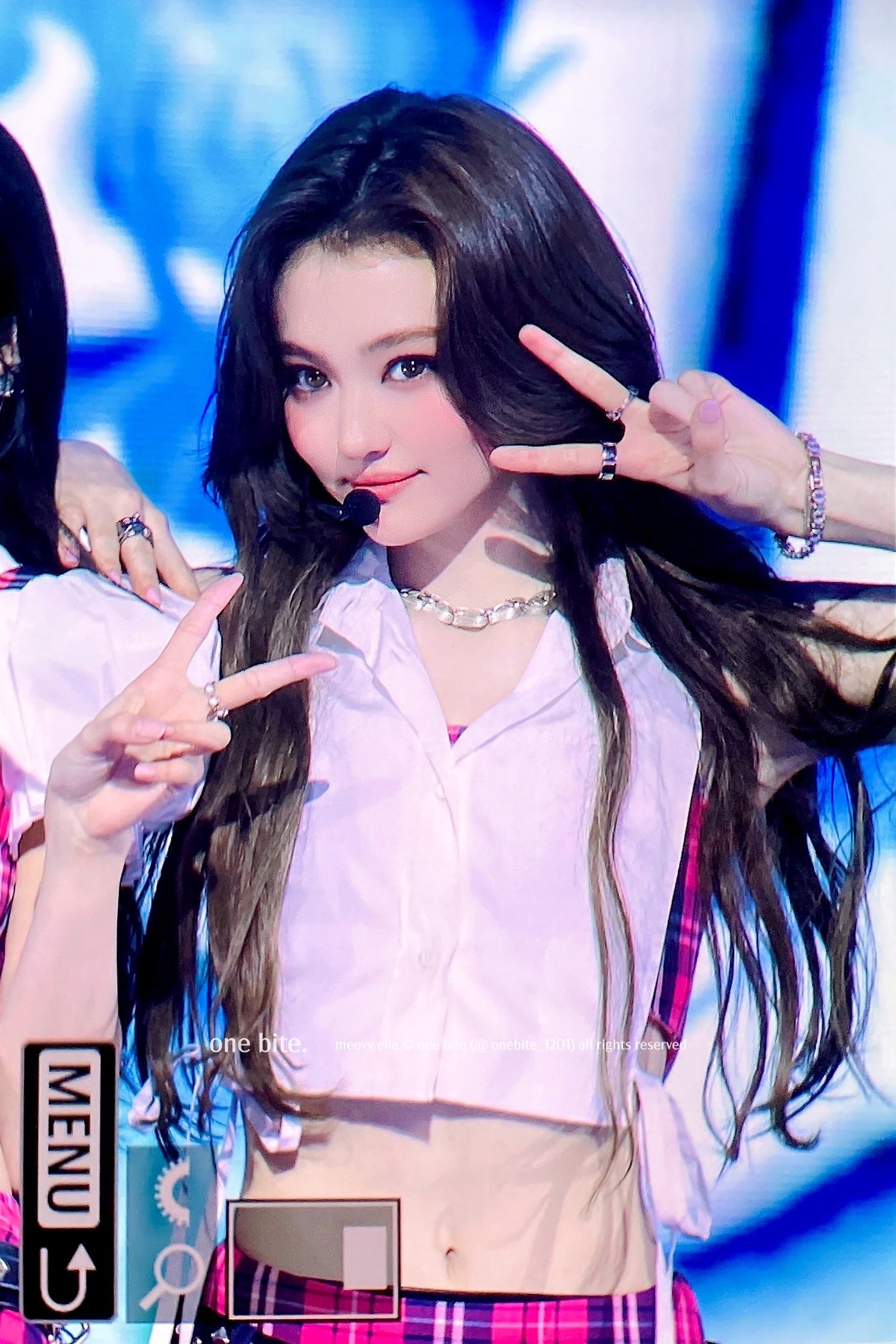 "Tổ hợp kỳ quan nhan sắc" mới của showbiz: Mỹ nh&acirc;n đẹp nhất thế giới "chặt đẹp" mọi khung h&igrave;nh!- Ảnh 11.