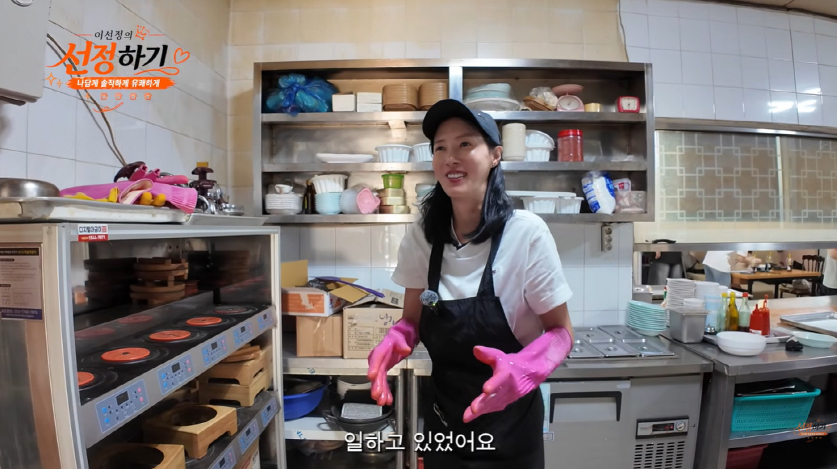 Nữ diễn vi&ecirc;n đ&igrave;nh đ&aacute;m ly h&ocirc;n sau 2 th&aacute;ng cưới: Thất nghiệp, hết sạch tiền tiết kiệm phải b&aacute;n cả đống t&uacute;i x&aacute;ch h&agrave;ng hiệu để sống qua ng&agrave;y- Ảnh 4.