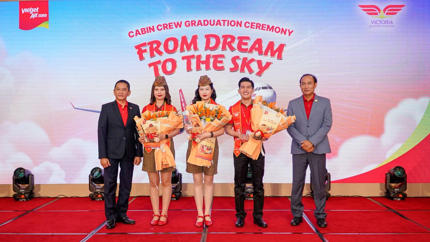 Những giấc mơ bay cất c&aacute;nh từ Vietjet- Ảnh 5.