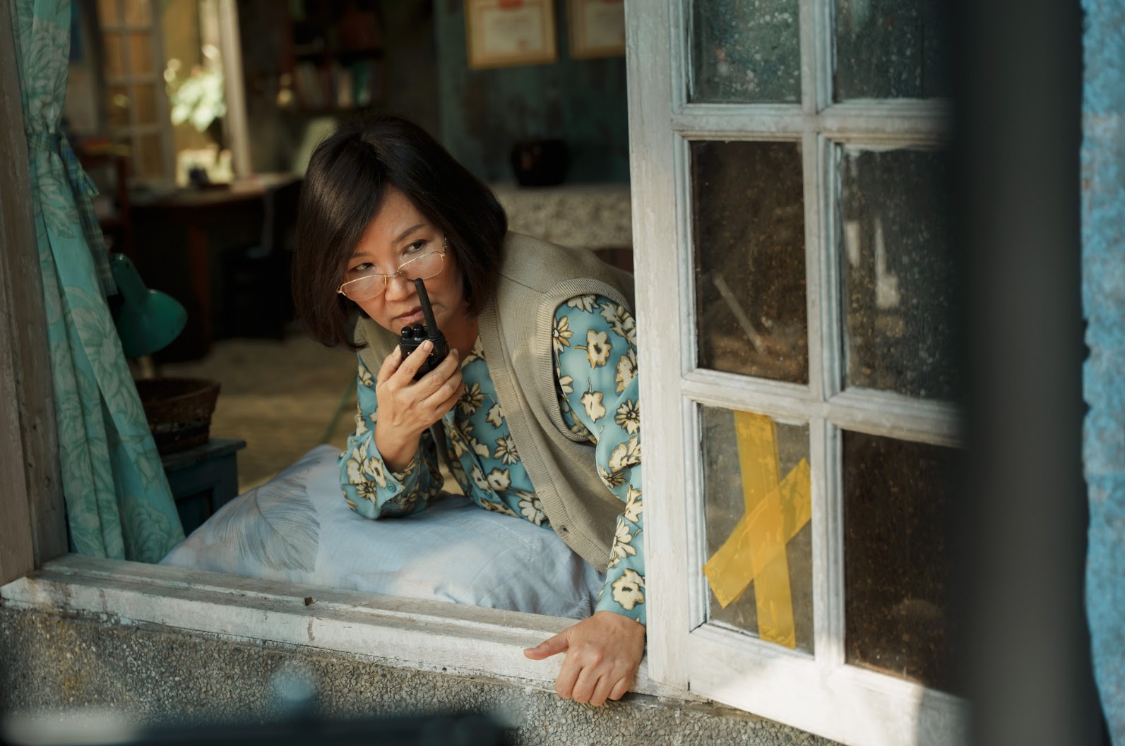 Việt Nam remake phim Trung Quốc 12.000 tỷ chấn động MXH: Cười quặn ruột v&igrave; nam ch&iacute;nh, ngồi im một chỗ cũng thấy h&agrave;i- Ảnh 6.