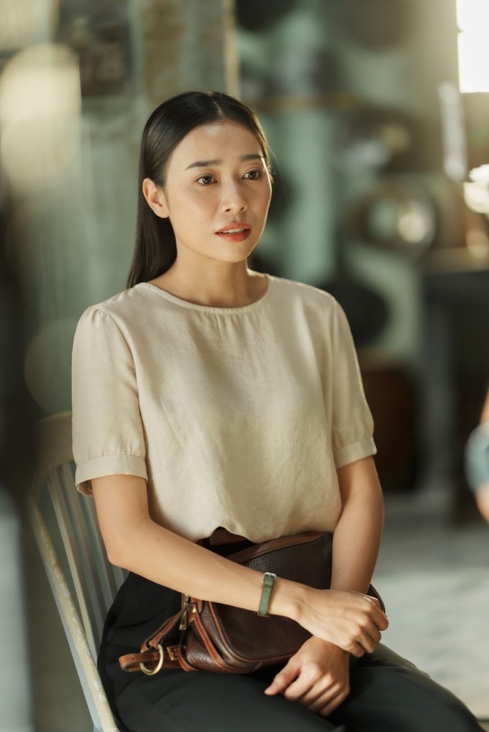 Việt Nam remake phim Trung Quốc 12.000 tỷ chấn động MXH: Cười quặn ruột v&igrave; nam ch&iacute;nh, ngồi im một chỗ cũng thấy h&agrave;i- Ảnh 5.