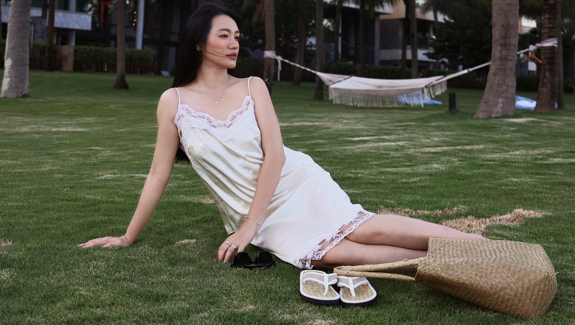 Cử nh&acirc;n Luật cưới "người h&ugrave;ng Thường Ch&acirc;u": Giờ ở nh&agrave; b&aacute;n c&agrave; ph&ecirc;, x&acirc;y nh&agrave; lầu khu trung t&acirc;m- Ảnh 13.