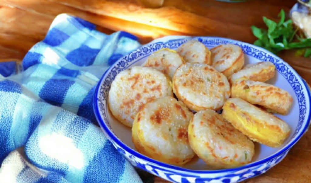 Chỉ cần 1 bát cơm nguội và 1 bát bột mì, tôi sẽ hướng dẫn cách làm một món mà bạn chưa từng thử trước đây- Ảnh 16.