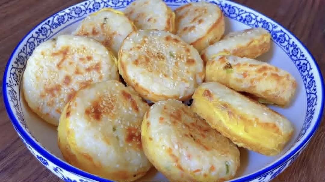 Chỉ cần 1 bát cơm nguội và 1 bát bột mì, tôi sẽ hướng dẫn cách làm một món mà bạn chưa từng thử trước đây- Ảnh 15.