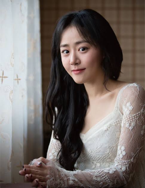 Vẻ ngo&agrave;i của Moon Geun Young sau 2 tuần tuy&ecirc;n bố kết h&ocirc;n- Ảnh 6.