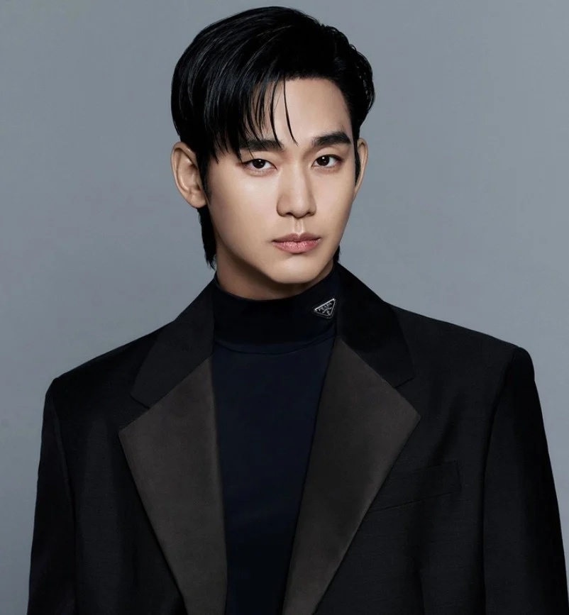 Kim Soo Hyun đ&atilde; rơi xuống đ&aacute;y vực- Ảnh 1.