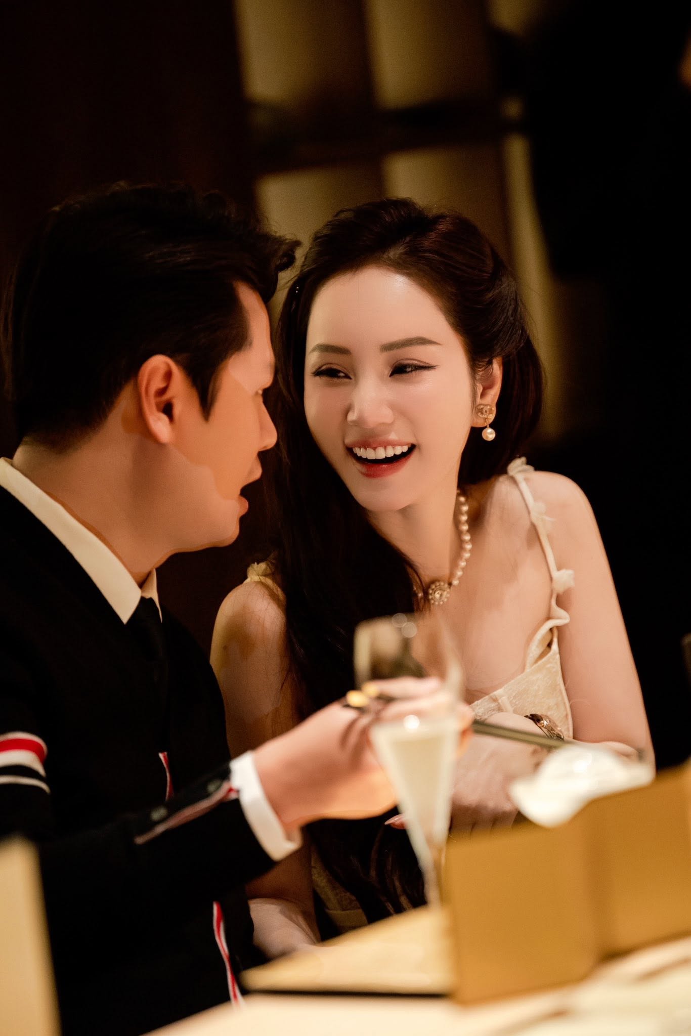 &ldquo;Ph&uacute; b&agrave;&rdquo; 34 tuổi sống cuộc đời như mở kh&oacute;a g&oacute;i VIP: Dinh thự triệu đ&ocirc;, đến ph&ograve;ng tắm cũng phải c&oacute; điều h&ograve;a- Ảnh 1.