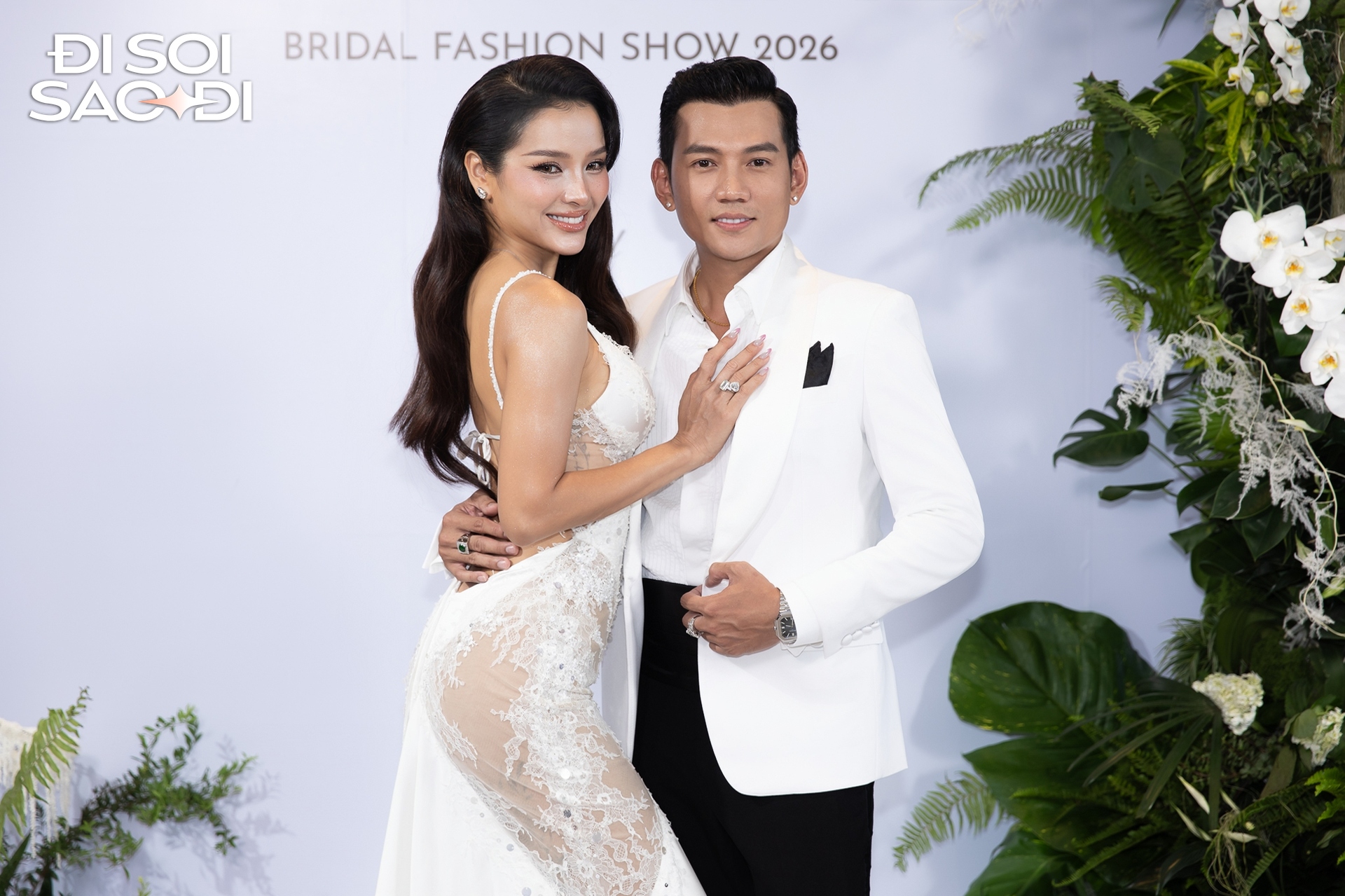 "Đ&aacute;m cưới" lớn nhất h&ocirc;m nay: Vợ chồng Trấn Th&agrave;nh hấp h&ocirc;n 10 năm, Kỳ Duy&ecirc;n - Thi&ecirc;n &Acirc;n n&ocirc;n ra mặt rồi k&igrave;a!- Ảnh 7.