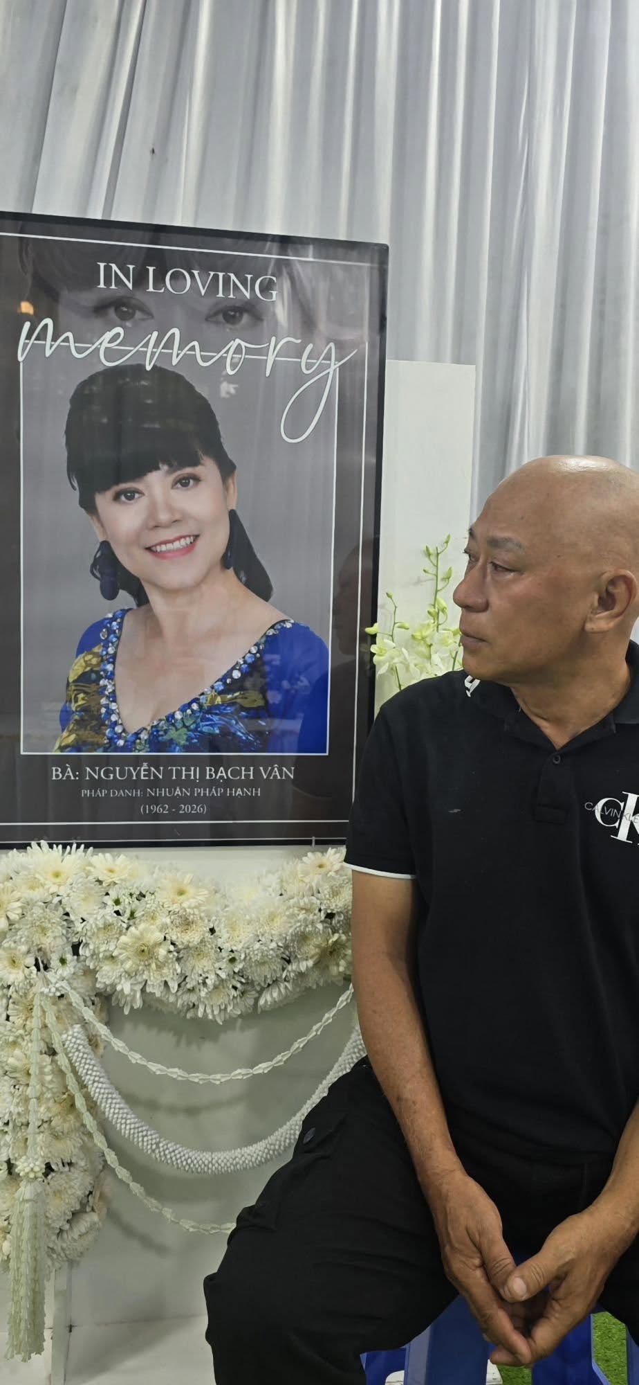 Nghệ sĩ Việt sau khi xây mộ cho vợ quá cố: "Bà vẫn cùng cả nhà mừng sinh nhật"- Ảnh 4.