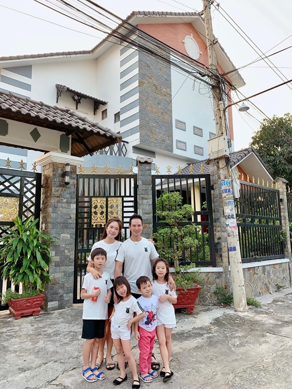 Căn nh&agrave; ở qu&ecirc; của L&yacute; Hải- Ảnh 2.