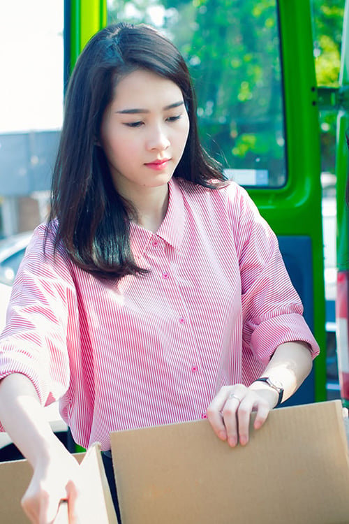 C&ocirc; g&aacute;i trong gia đ&igrave;nh l&agrave;m n&ocirc;ng ở C&agrave; Mau lớn l&ecirc;n cưới thiếu gia tập đo&agrave;n, sống trong penthouse phường Bến Ngh&eacute;- Ảnh 2.