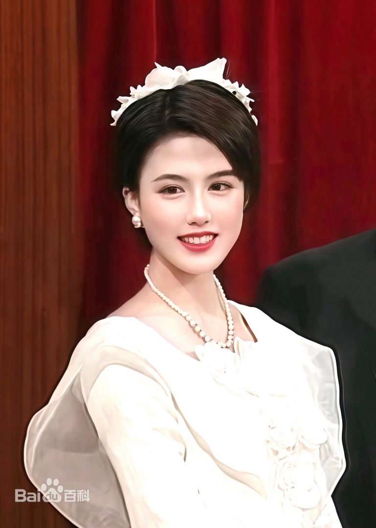 Phát hiện 1 người đẹp showbiz "mai danh ẩn tích" sinh con cho nam tài xế nghèo, nhóc tỳ giờ đã 5 tuổi- Ảnh 4.