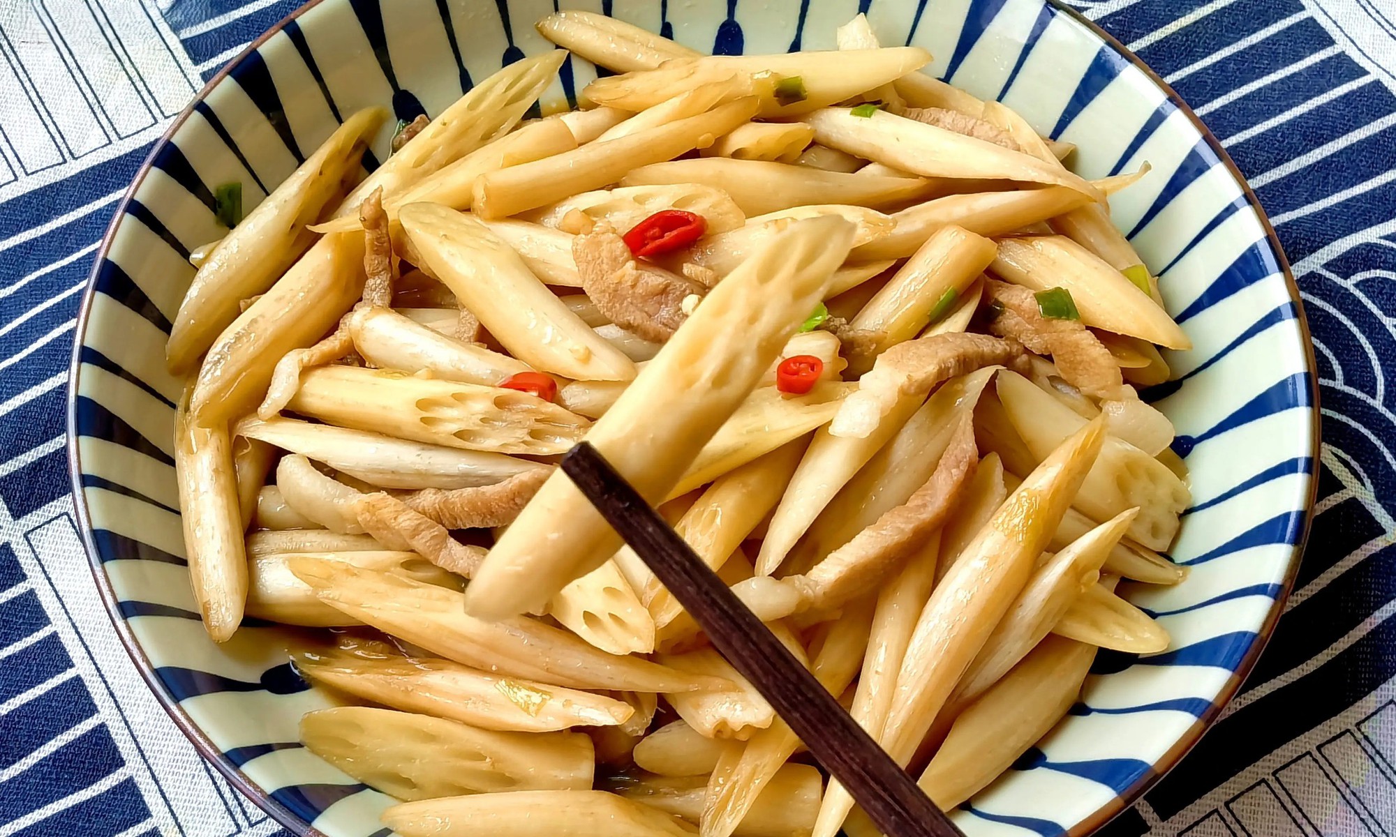 3 m&oacute;n ăn n&agrave;y đang v&agrave;o m&ugrave;a, mềm, bổ dưỡng v&agrave; gi&agrave;u chất dinh dưỡng. - Ảnh 2.