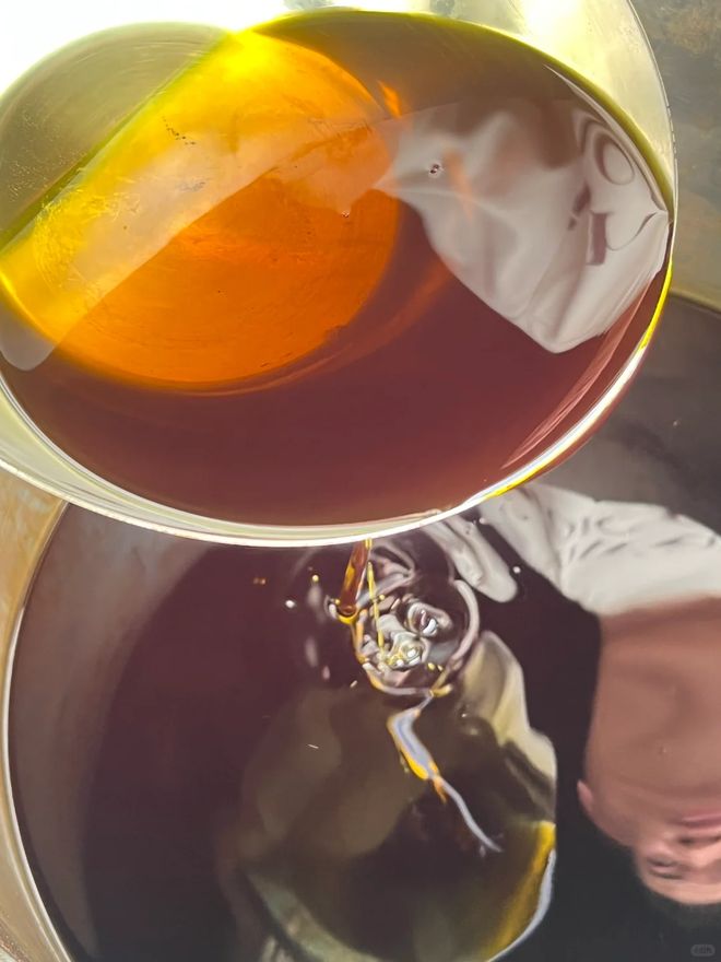 Lời khuy&ecirc;n cho những ai thường tiếc của, t&aacute;i sử dụng chai nước, th&igrave;a nhựa, hộp thức ăn...- Ảnh 6.