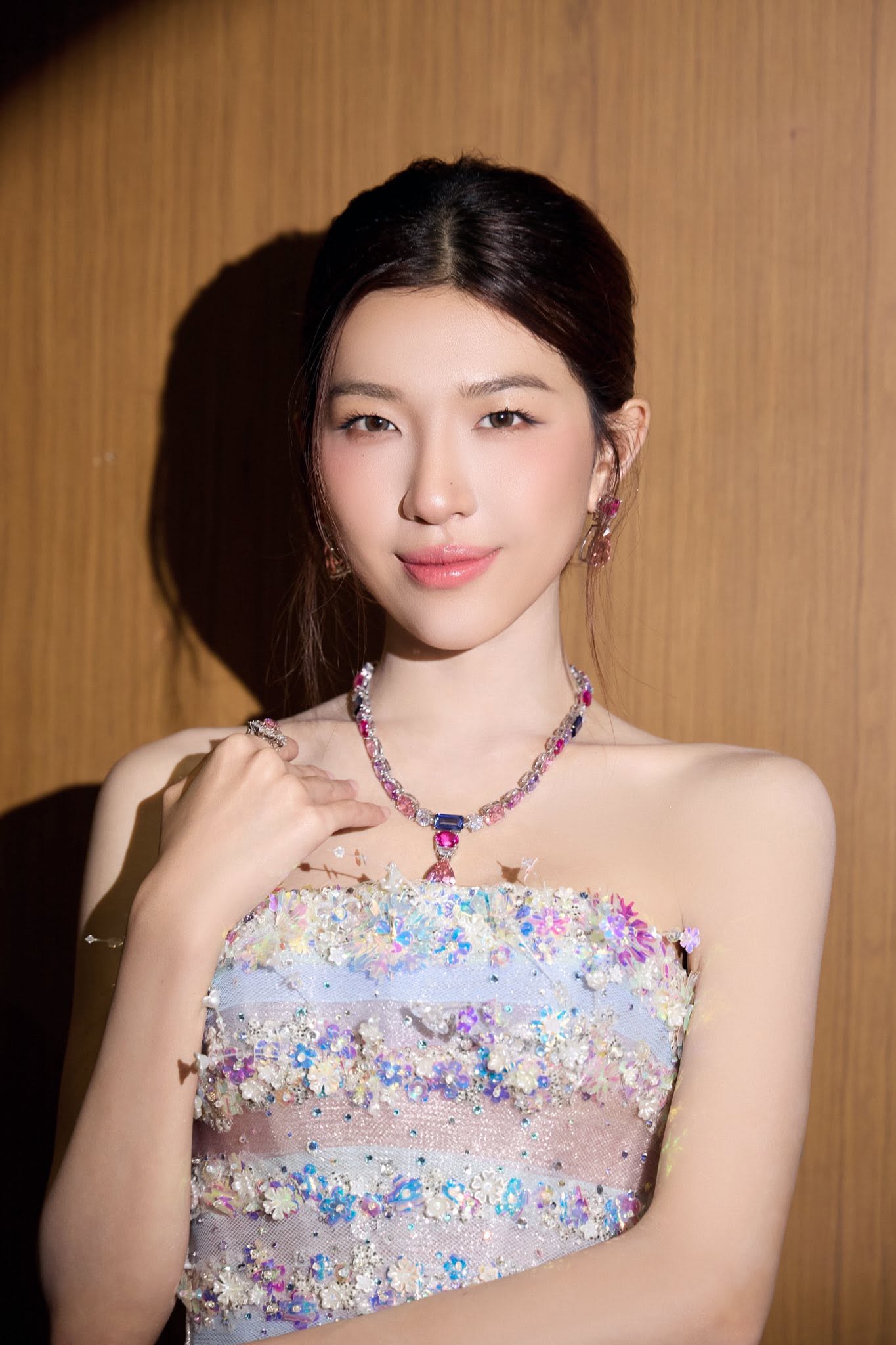 Thất thế to&agrave;n tập trước đ&aacute;m cưới Phương Mỹ Chi, mỹ nh&acirc;n Việt được đề cử đẹp nhất thế giới cứ h&aacute;t thế n&agrave;y m&atilde;i sao?- Ảnh 11.