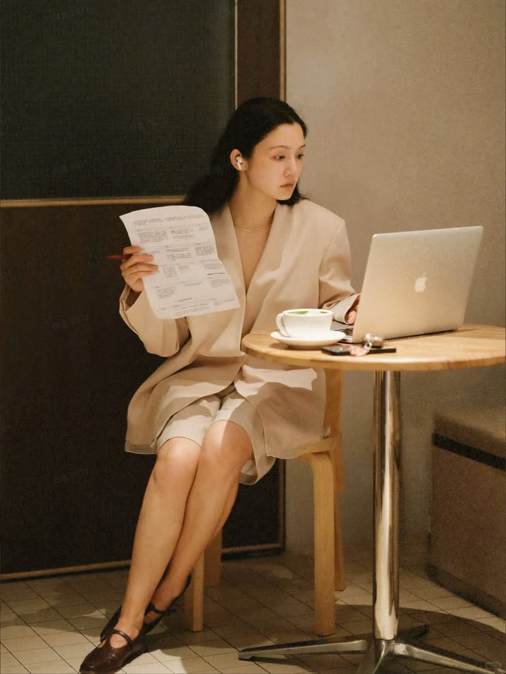 Vì sao chờ nhà tuyển dụng phản hồi lại là khoảng thời gian “ám ảnh” nhất?- Ảnh 1.