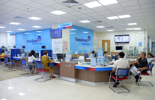 L&atilde;i suất ng&acirc;n h&agrave;ng 15/8 tại Agribank, Vietcombank, BIDV, VietinBank, MB, Sacombank, HDBank,...- Ảnh 1.