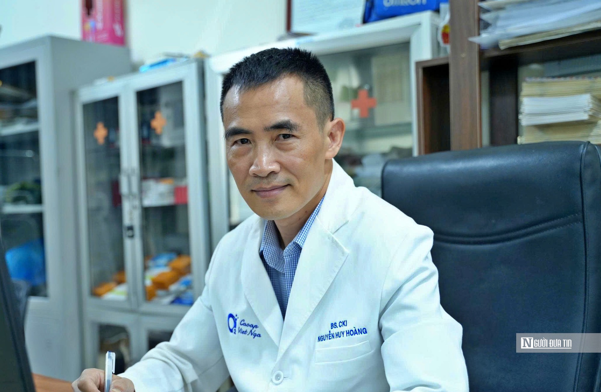 Người gi&agrave; ti&ecirc;m "thuốc bổ n&atilde;o": Cẩn trọng tiền mất, tật mang- Ảnh 1.